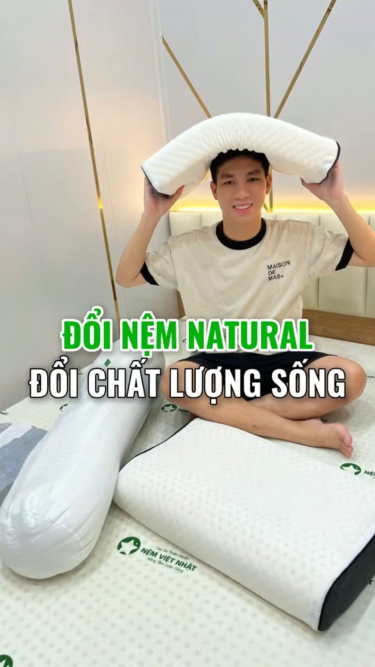 Ảnh bìa video khách hàng